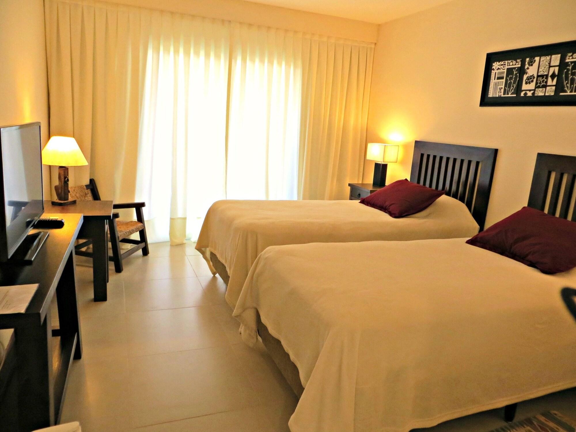 Petit Chateau Hotel Boutique Punta del Este Esterno foto